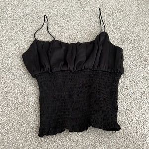 a crop top black